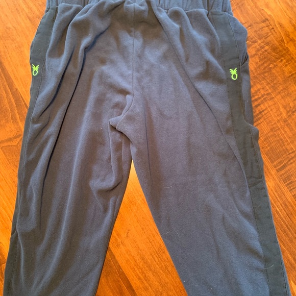 Dudley Stephen’s Fleece Pants - Picture 5 of 12
